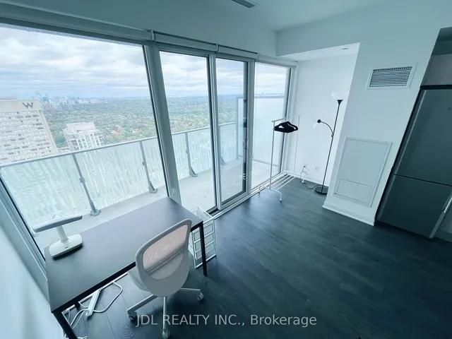 Additional image 6 of 42 Charles St Unit 4107