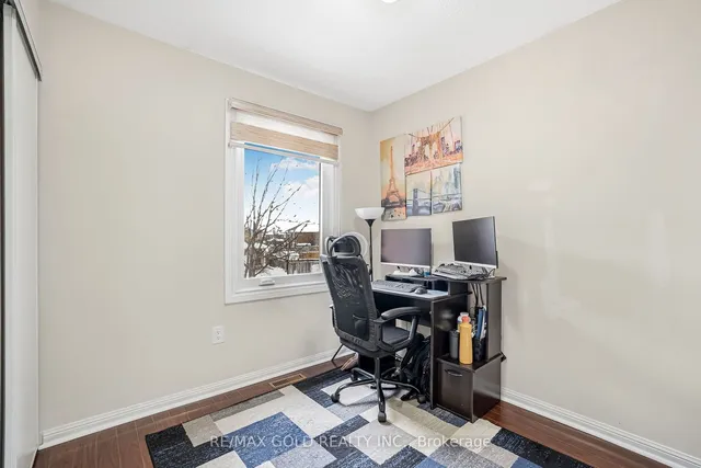 Additional image 28 of 95 Mount Fuji Cres