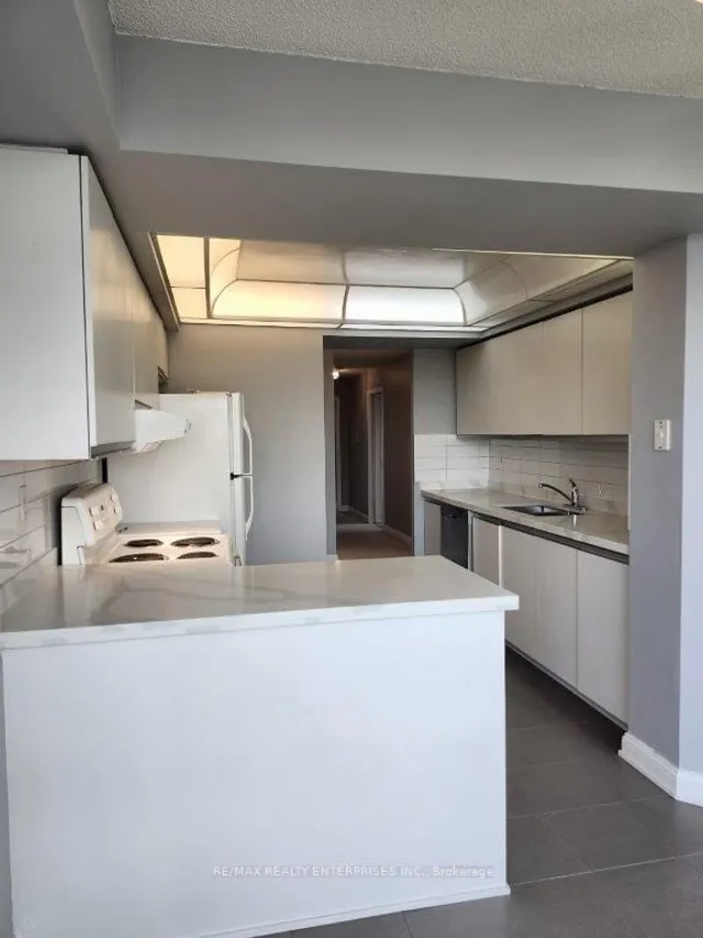 Additional image 16 of 24 Hanover Rd Unit 309