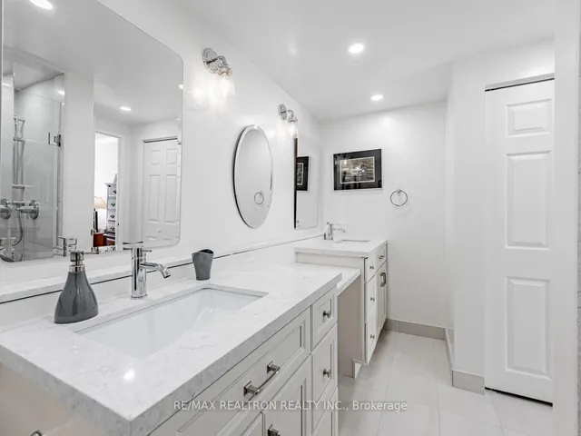 Additional image 21 of 55 Lombard St Unit 613