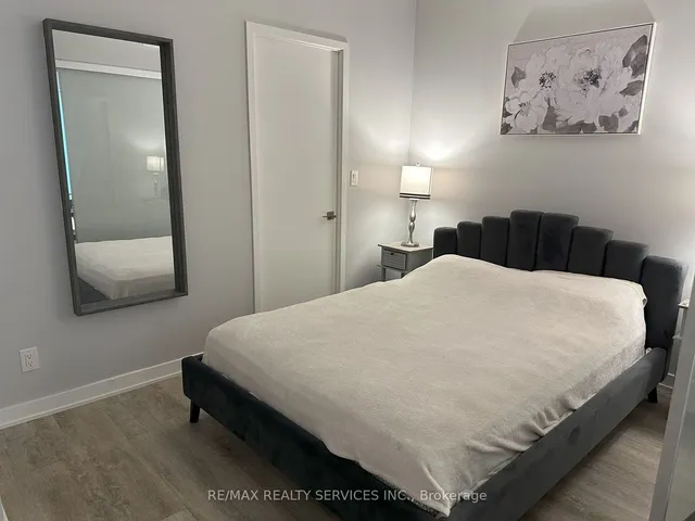 Additional image 15 of 17 Dundonald St Unit 408