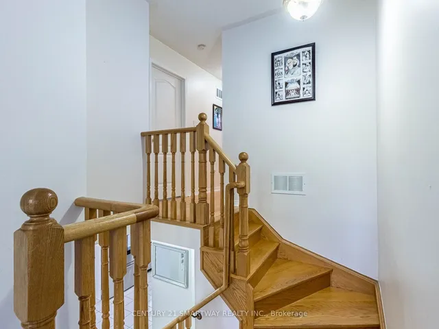 Additional image 18 of 32 Creekwood Dr