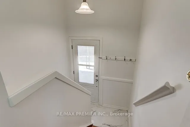 Additional image 23 of 42 Wilmont Dr