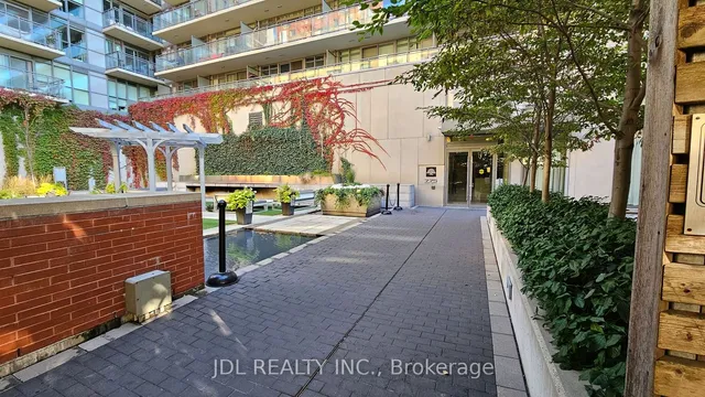 Additional image 12 of 775 King St Unit 521