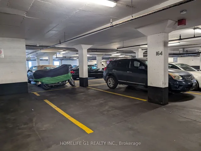 Additional image 23 of 38 Lee Centre Dr Unit PH-103