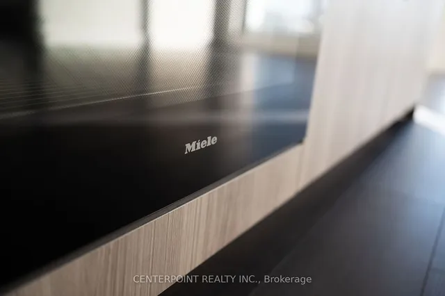 Additional image 23 of 25 Mcmahon Dr Unit 1605