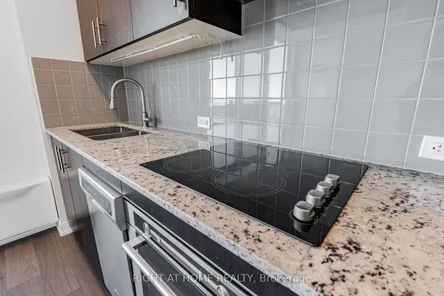 Additional image 26 of 255 Village Green Sq Unit 3108