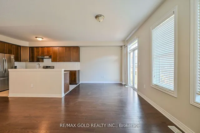 Additional image 15 of 101 Finegan Circ