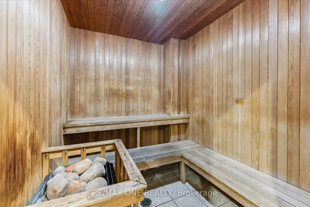 Additional image 33 of 7 Lorraine Dr Unit 909