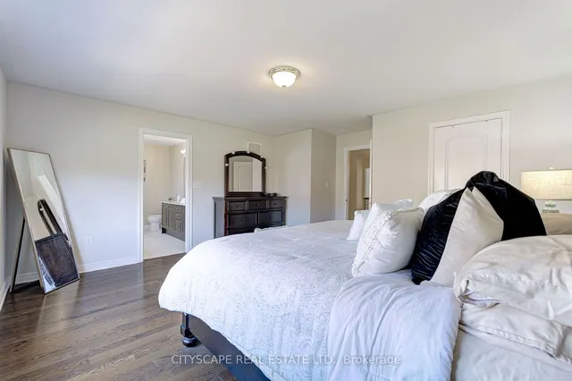 Additional image 16 of 22 Kawana Rd