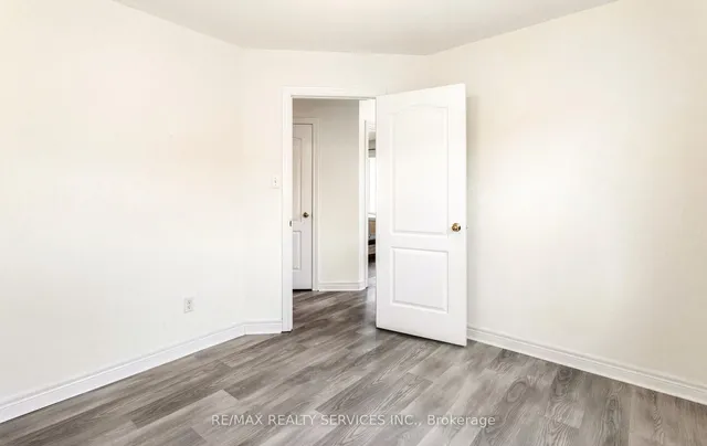 Additional image 31 of 31 Hollingsworth Circ