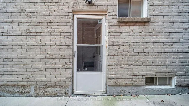 Additional image 36 of 36 Woodside Crt