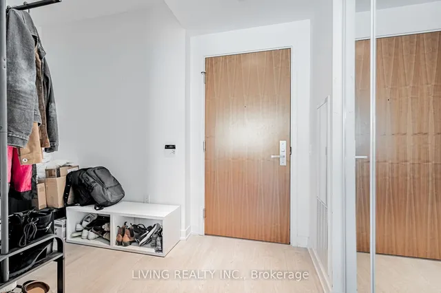 Additional image 25 of 15 Queens Quay Unit 1405