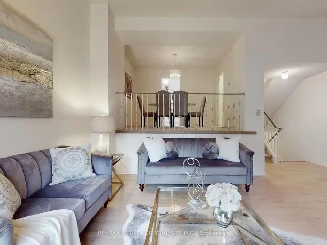 Additional image 3 of 23 Tara Park Cres Unit 23