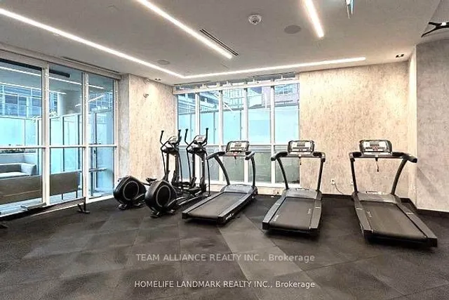 Additional image 20 of 77 Mutual St Unit 1606