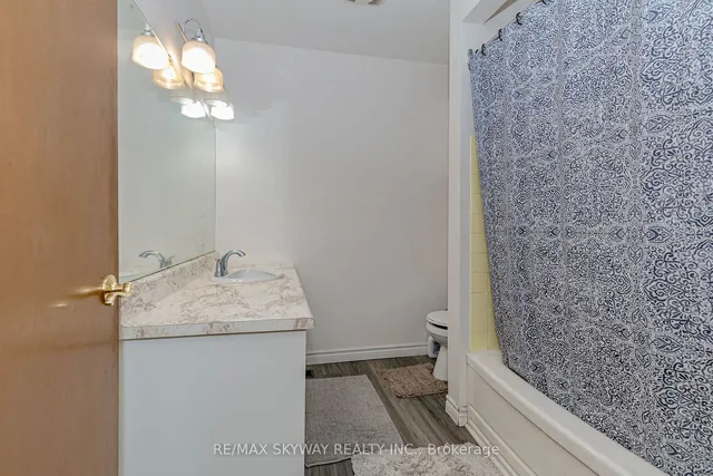 Additional image 25 of 115 Aloma Cres