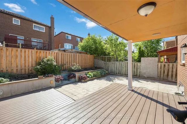 Additional image 38 of 11 Carisbrooke Sq