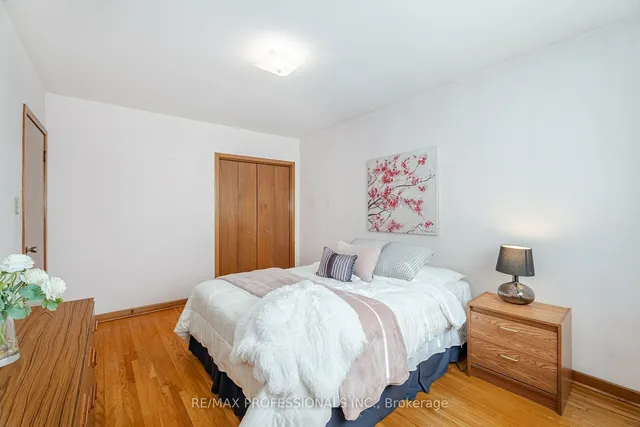 Additional image 17 of 15 Hamptonbrook Dr