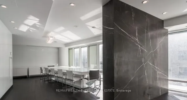 Additional image 27 of 8 The Esplanade Unit 2105