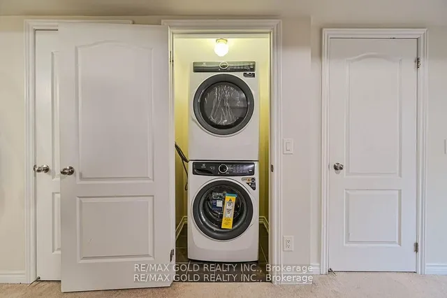 Additional image 7 of 31 Bergamont Rd