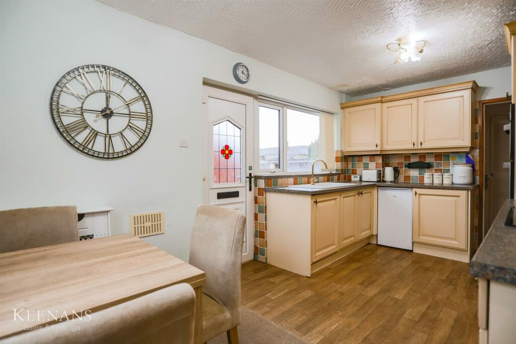 Additional image 4 of Oakeneaves Avenue, Burnley