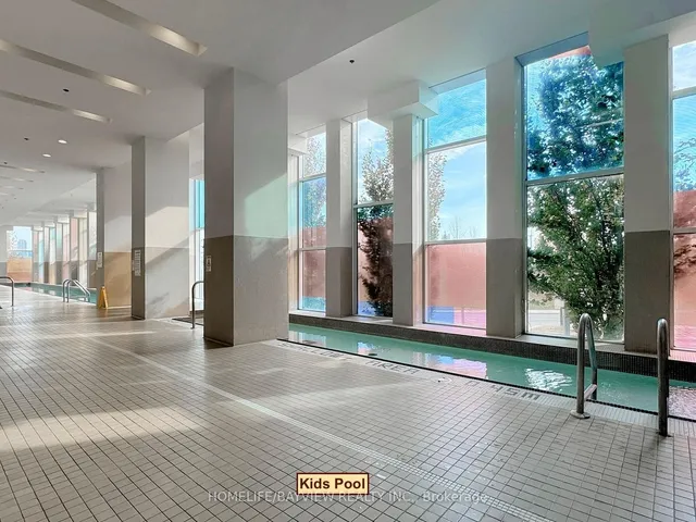 Additional image 28 of 19 Singer Crt Unit 1801B