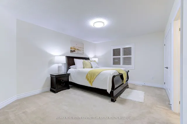 Additional image 24 of 25 Ladbrook Cres