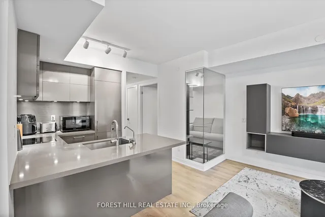 Additional image 8 of 188 Cumberland St Unit 604