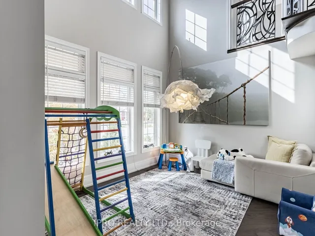 Additional image 9 of 55 Stoneylake Ave