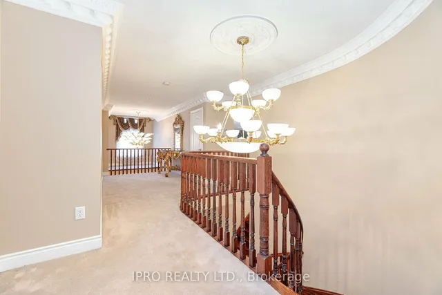 Additional image 32 of 2 Hugo Rd