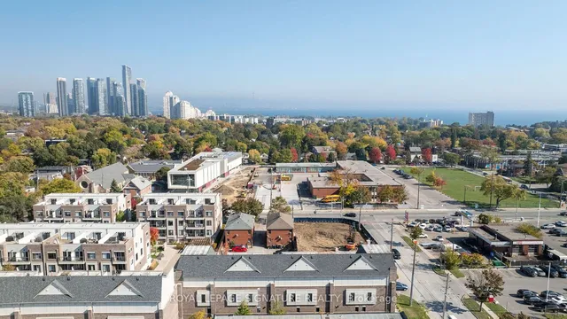 Additional image 33 of 10 Drummond St Unit 507