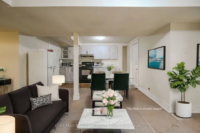 Additional image 34 of 80 Winners Circ