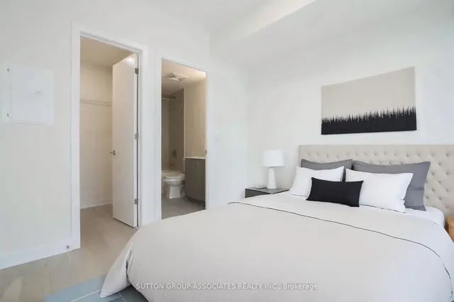 Additional image 15 of 840 St Clair Ave Unit 416