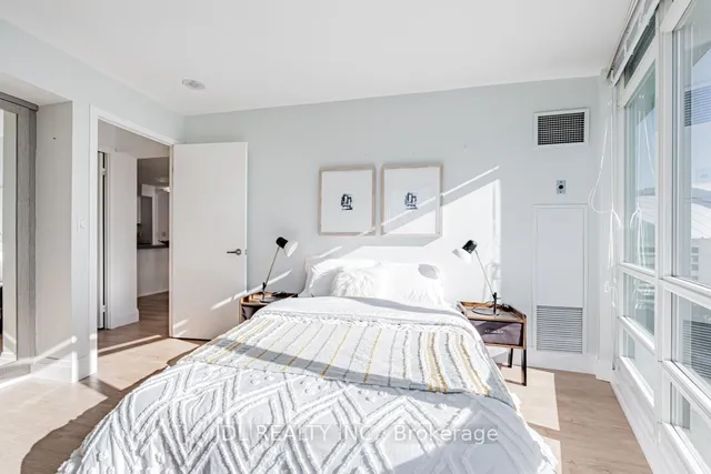 Additional image 24 of 397 Front St Unit 1802