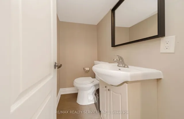 Additional image 33 of 26 Windermere Crt