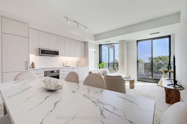 Additional image 13 of 250 Lawrence Ave Unit 607