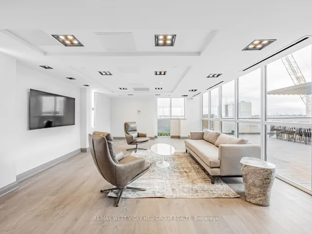 Additional image 25 of 10 Meadowglen Pl Unit 1008