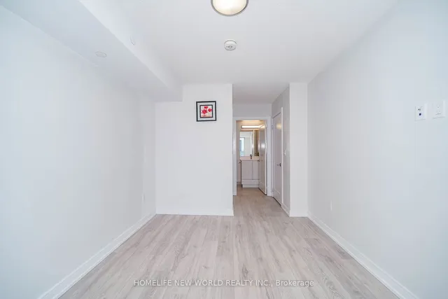 Additional image 26 of 225 Village Green Sq Unit 1306