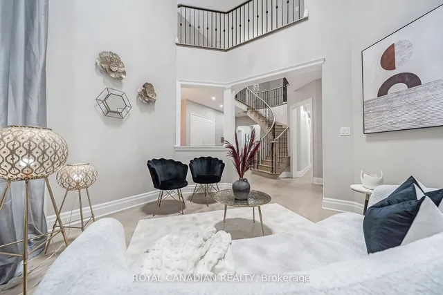 Additional image 39 of 20 Falkland Rd