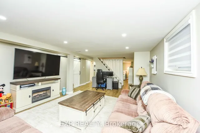 Additional image 17 of 27 Huntington Crt