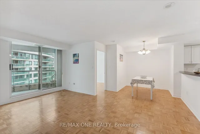 Additional image 19 of 7 Lorraine Dr Unit 909