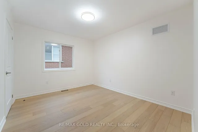 Additional image 20 of 4 Mactier Rd