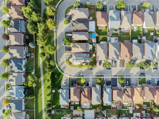 Additional image 33 of 41 Fallstar Cres