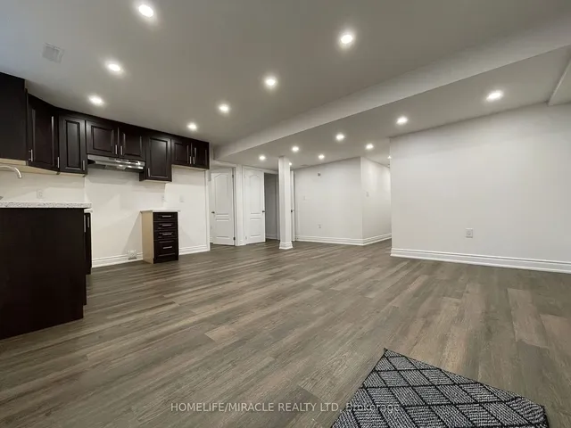 Additional image 24 of 84 Roulette Cres