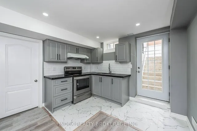 Additional image 27 of 44 Silver Egret Rd