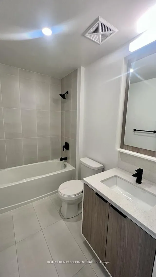 Additional image 6 of 36 Zorra St Unit 2405