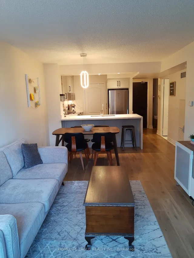 Additional image 3 of 205 The Donway West Unit 226