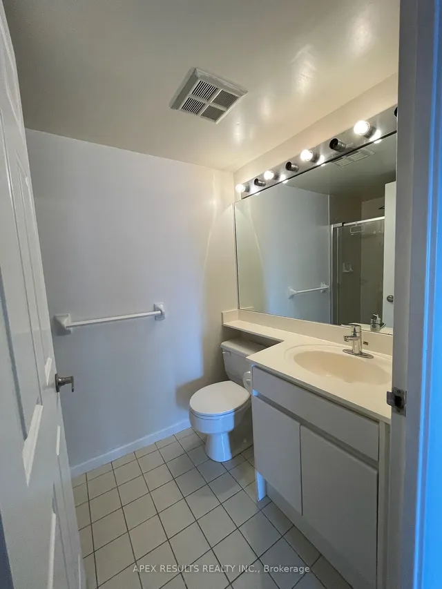 Additional image 35 of 7 Carlton St Unit 1711