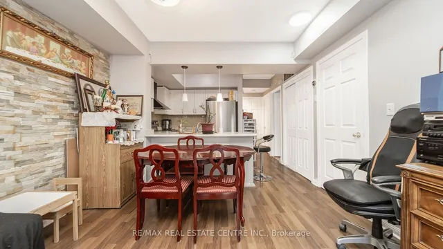 Additional image 11 of 3041 Finch Ave Unit 2067