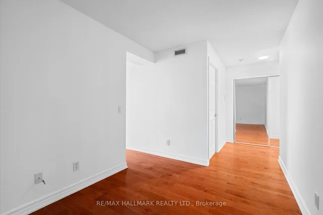 Additional image 6 of 763 Bay St Unit 3011